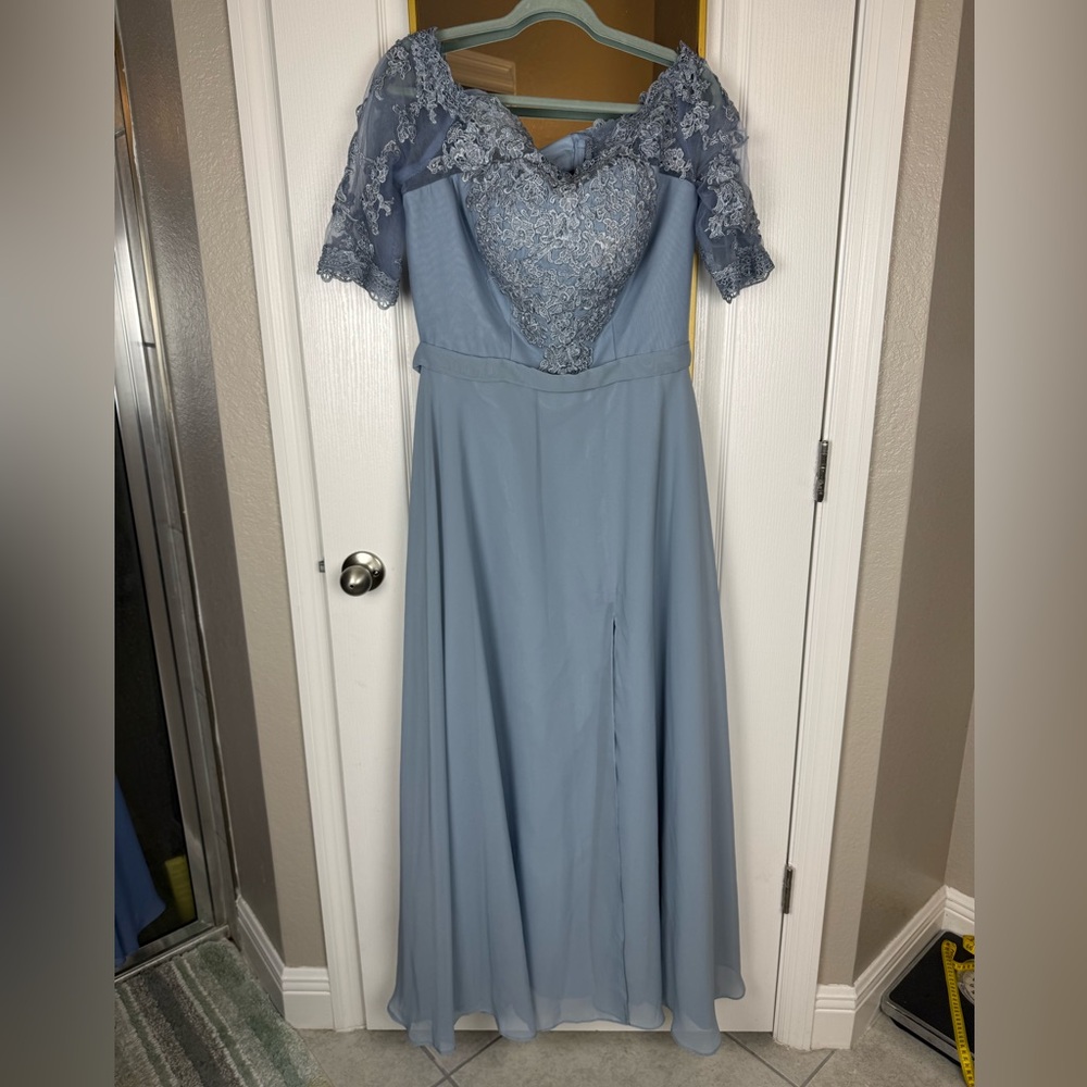 Elegant Lace Overlay Blue Dress